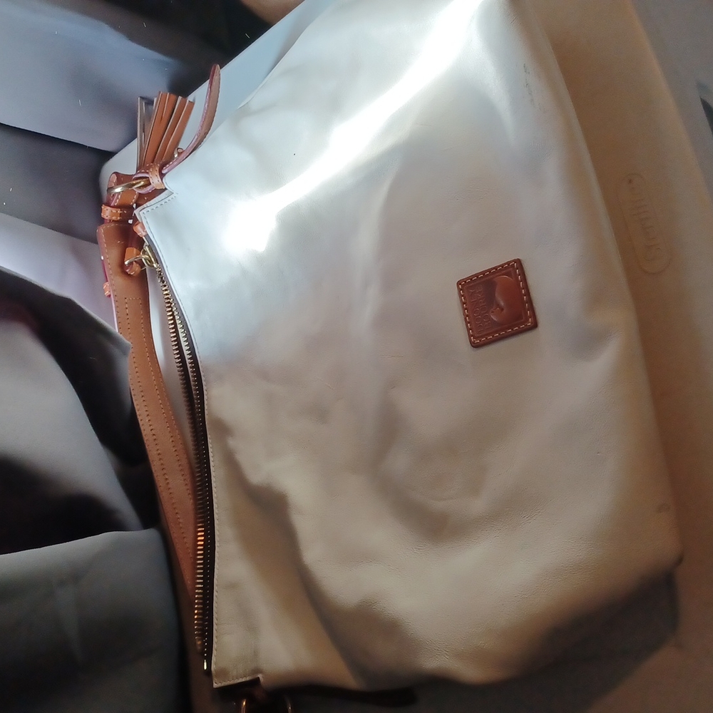 Dooney Bourke Purse/Bag/Tote